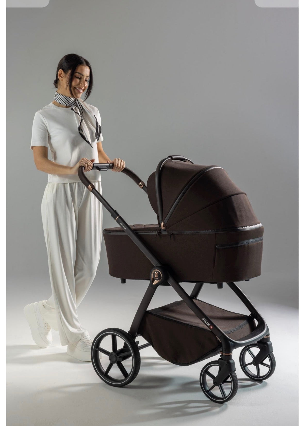 Trio Dada Prams Flux Chocolate