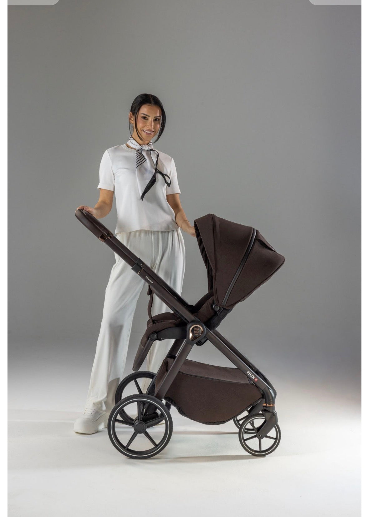 Trio Dada Prams Flux Chocolate